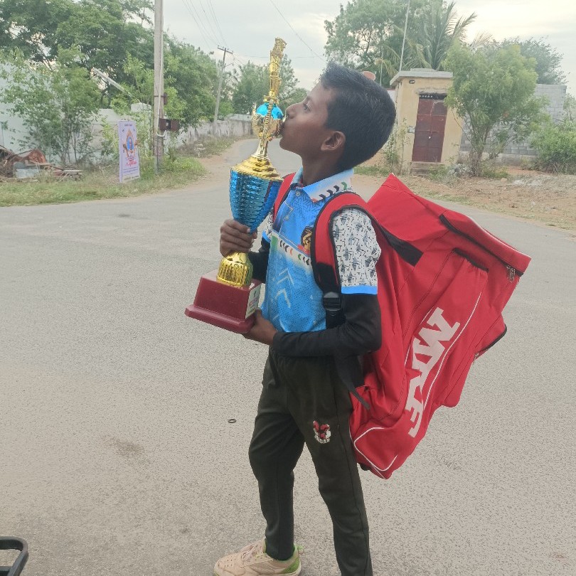 PRANAVVEL M